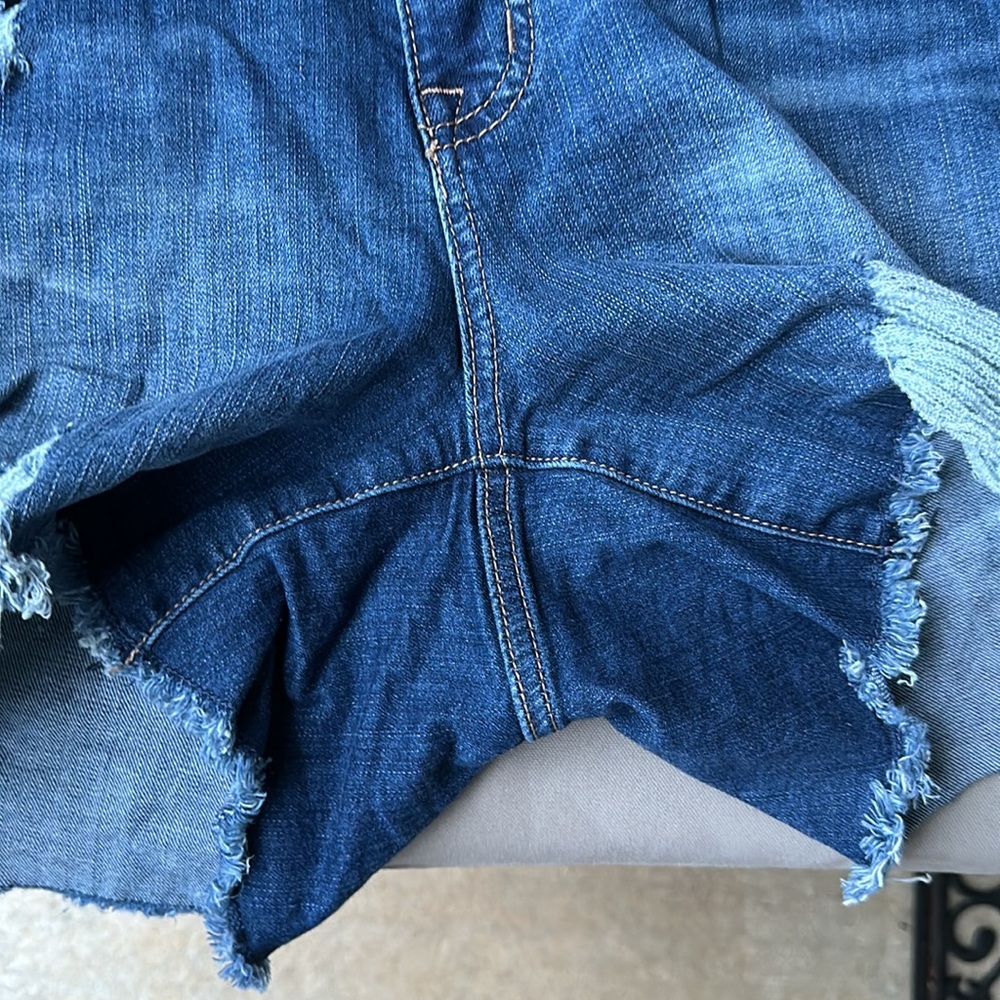Torrid 5 Inch Vintage Stretch Mid-Rise Short 12 - Picture 3 of 13